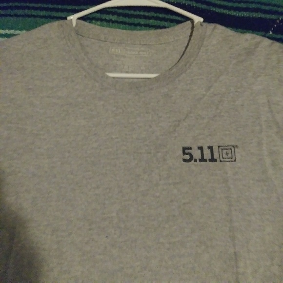 Large Gray 5.11 Tactical Shirt! - Picture 2 of 5